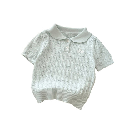 Cool and versatile college-style sweater with icy, fashionable knit design – trendy short-sleeved shirt for kids