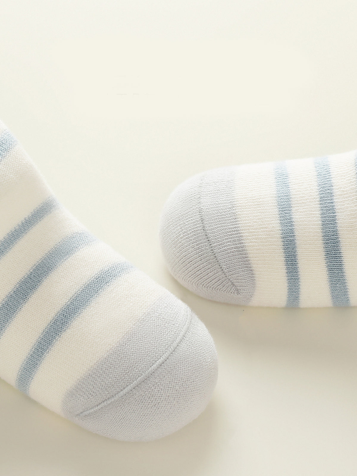 New Spring Style Cartoon Striped Baby Socks for Boys and Girls, Loose Cuffs, Comfortable Fit, Children's Mid-Calf Socks (Class A)