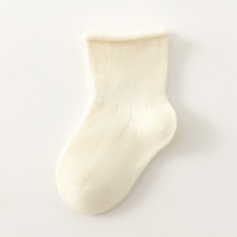 Baby socks, short-cut, all-season, loose-fitting, unisex, cotton socks for spring and autumn, absorbent, breathable, and won't constrict the legs of infants.