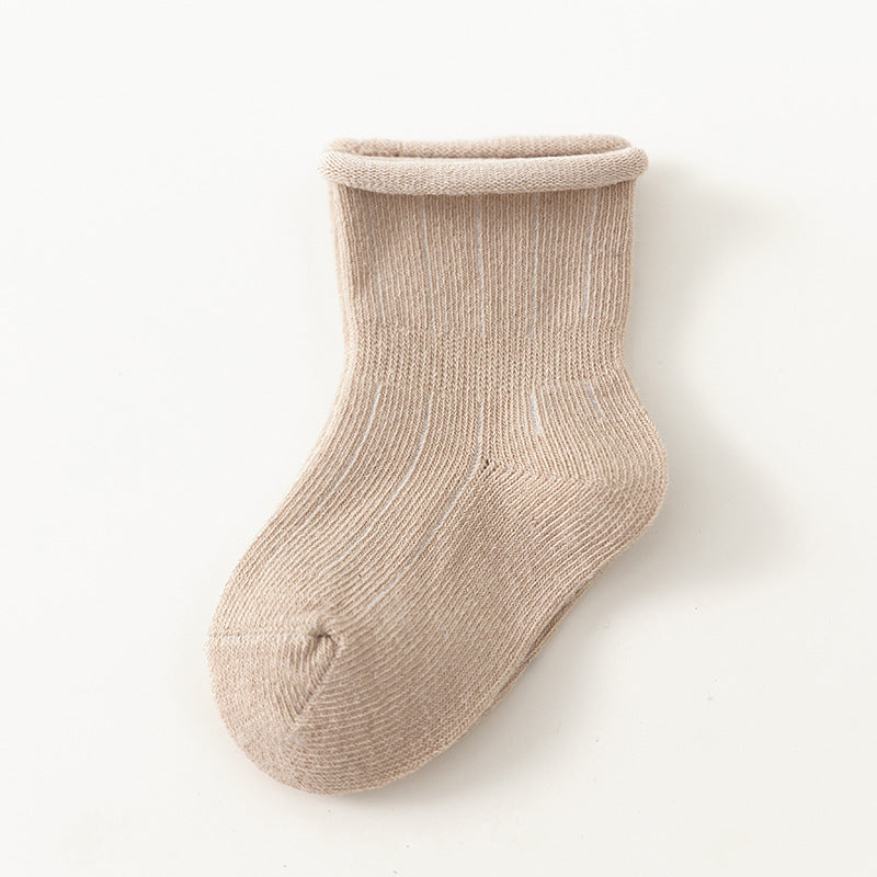 Baby socks, short-cut, all-season, loose-fitting, unisex, cotton socks for spring and autumn, absorbent, breathable, and won't constrict the legs of infants.
