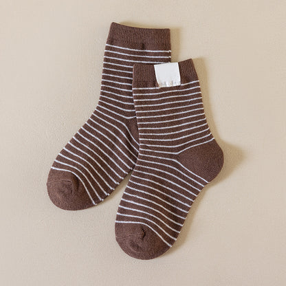 Children's socks, autumn and winter style, A-grade cotton, boys' and girls' solid color striped versatile preppy style puppy label mid-calf socks
