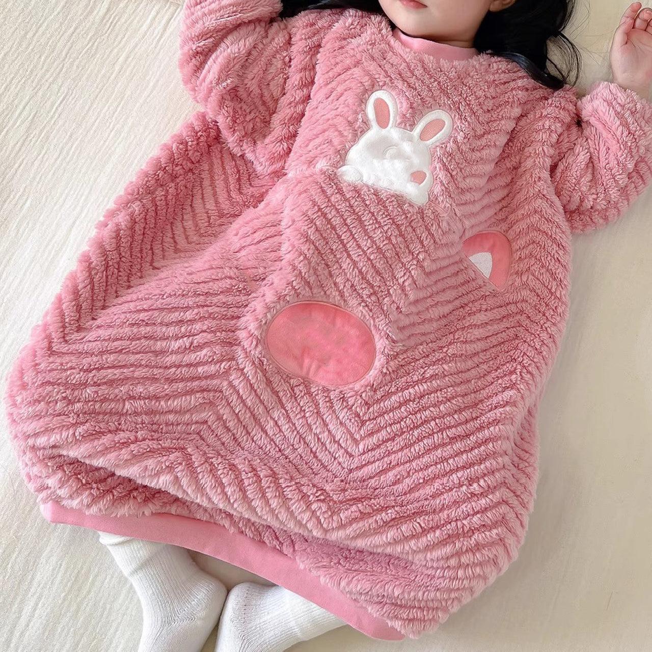 Cartoon flannel nightgown autumn and winter girls snap button sleeping bag childrens thick pajamas baby coral fleece anti kick blanket