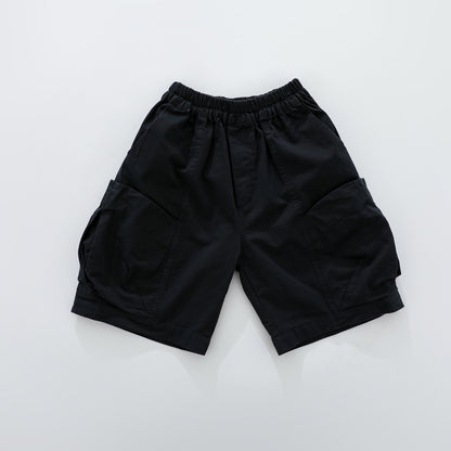 2026 new summer style boys fashionable five-point pants with big pockets, cargo shorts for middle and big boys