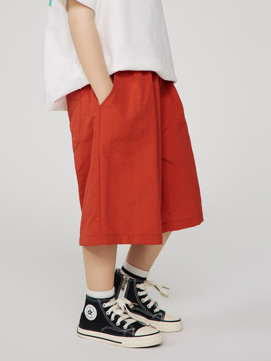 Summer new children's casual Japanese-style loose shorts for boys, shark embroidery quick-drying five-point pants for middle and big kids